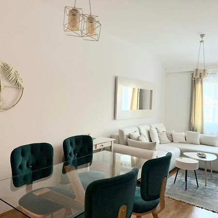בודווה Agua Mare Apartment מראה חיצוני תמונה