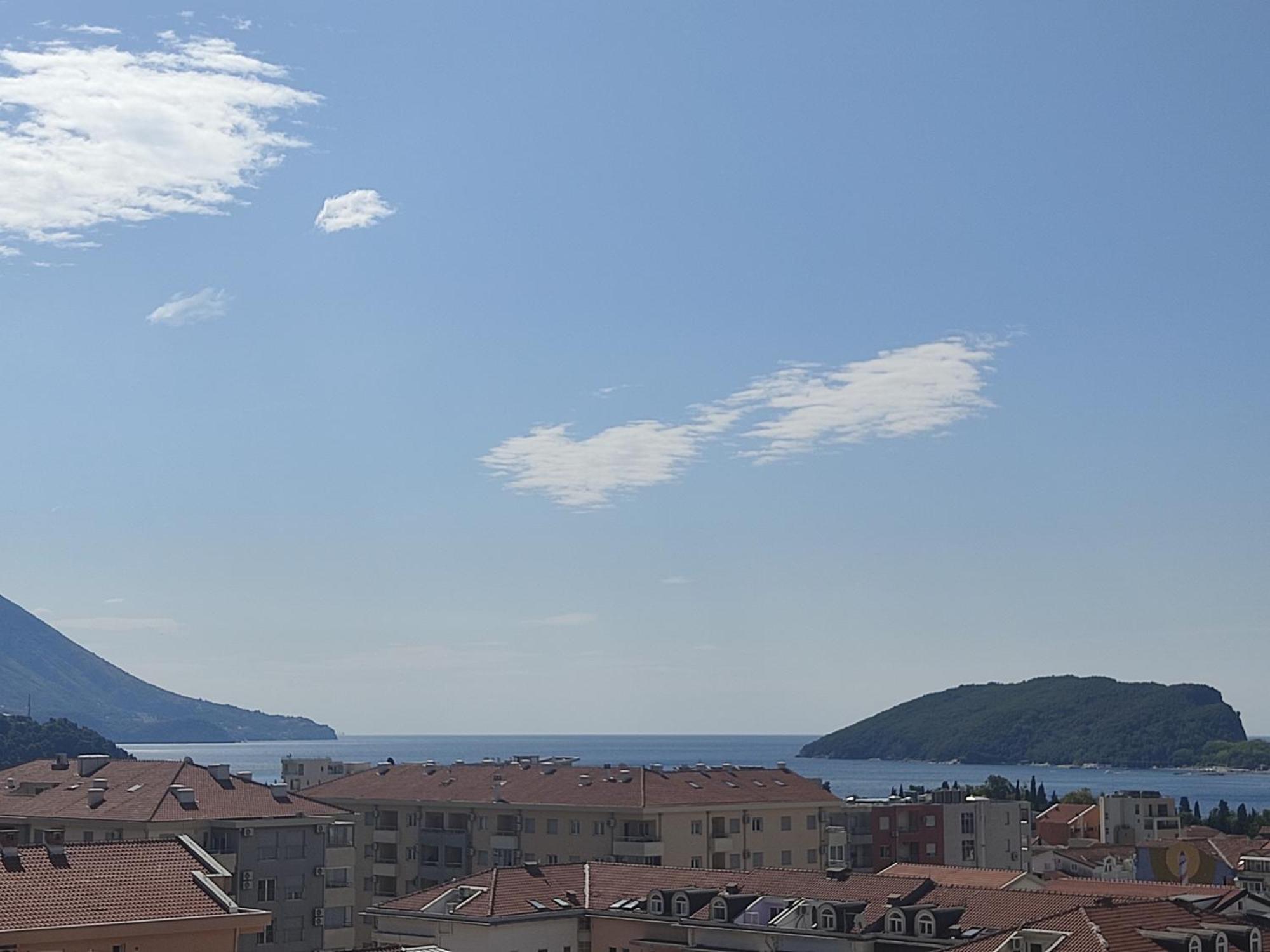 בודווה Agua Mare Apartment מראה חיצוני תמונה